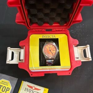 Invicta‎ Orange Dial Silver Band Wristwatch